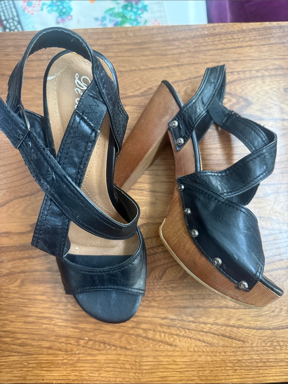 De Blossom Collection Black Platform Sandals with Wooden Heels